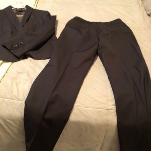 1-piece suit flared legs front zip and pockets